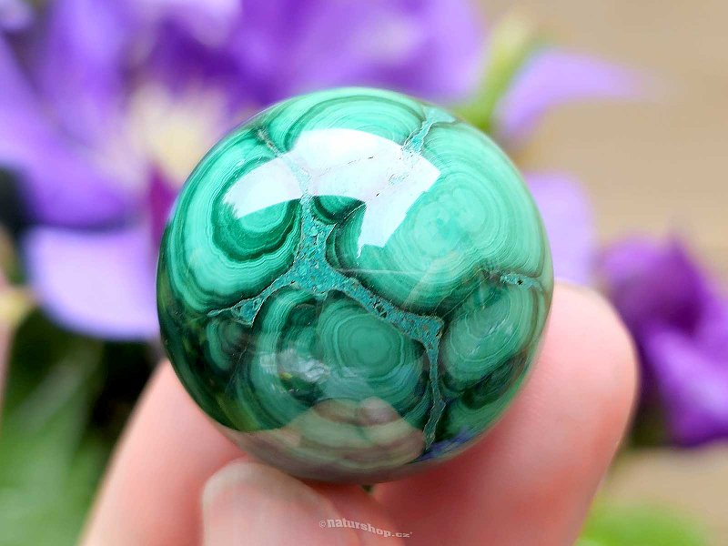 Smooth ball of malachite (44g) from Congo