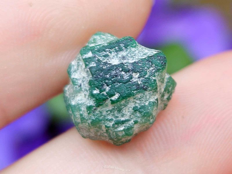 Přírodní krystal smaragd z Pákistánu 2,2g