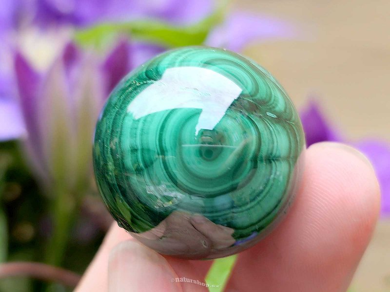 Smooth ball of malachite (45g) from Congo