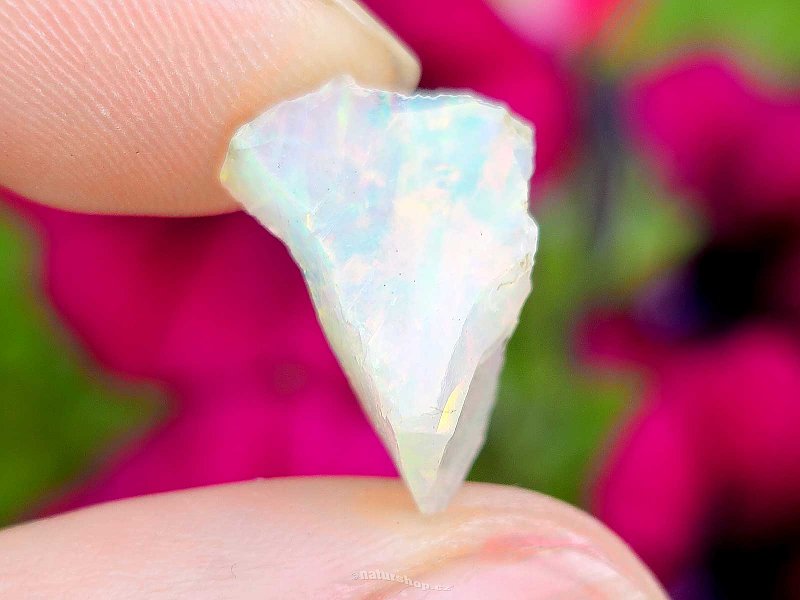 Natural Ethiopian opal in rock 0.6g from Ethiopia