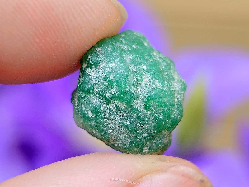Přírodní krystal smaragd 2,5g z Pákistánu