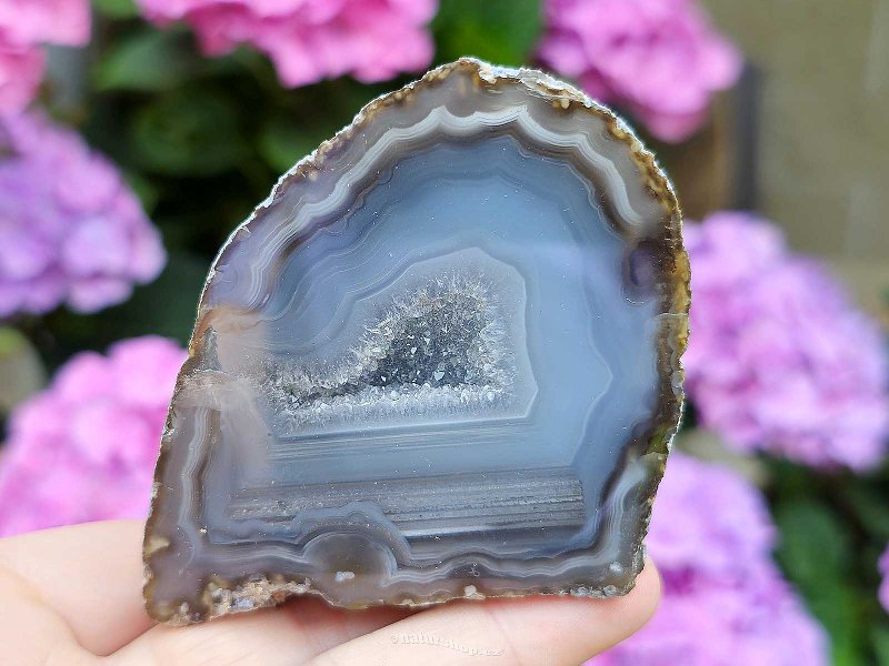 Agate gray geode with cavity Brazil 211g