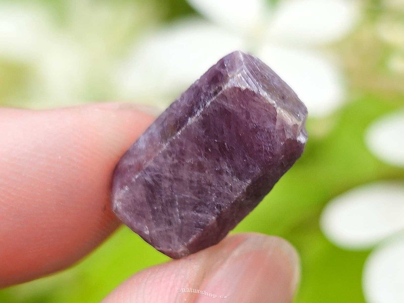 Raw Tanzania ruby crystal 3.2g