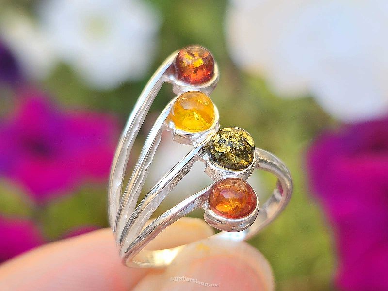 Ring amber colored Ag 925/1000