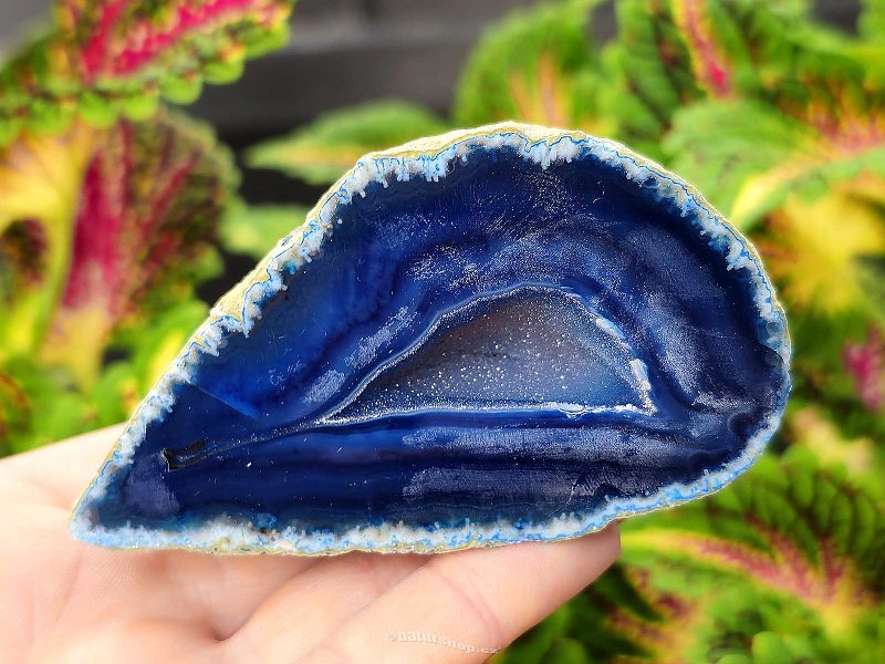 Agate blue dyed geode with cavity 171g