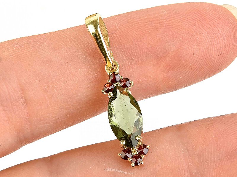 Vltavain and garnets pendant standard cut gold 14K Au 585/1000 2.03g