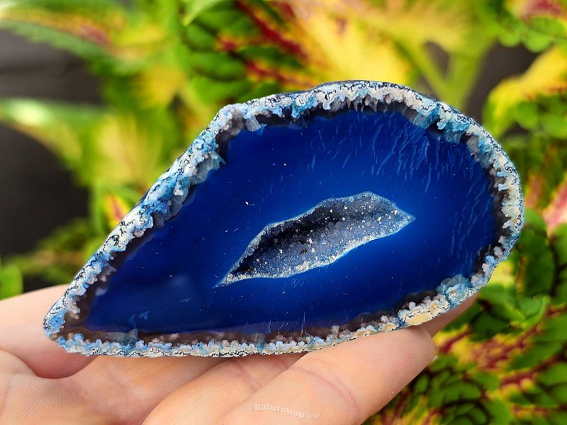 Agate geode turquoise 111g from Brazil