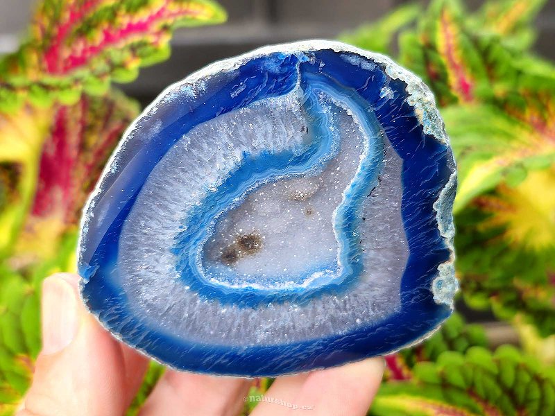 Agate blue dyed geode with cavity 172g