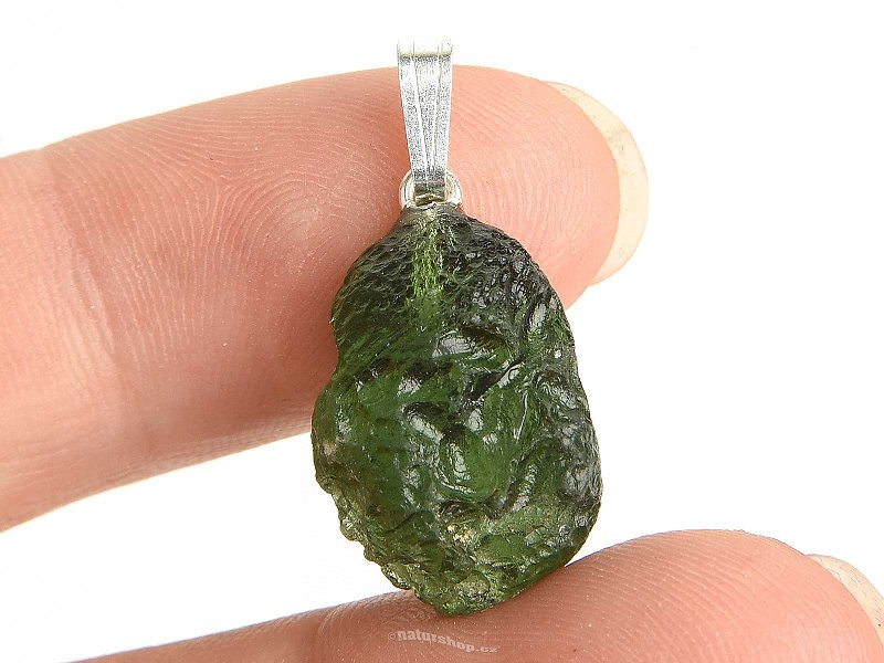 Vltavín (Moldavite) přívěsek stříbrný úchyt Ag 925/1000 3,5g