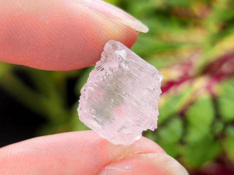 Kunzite crystal raw 2.4g from Pakistan