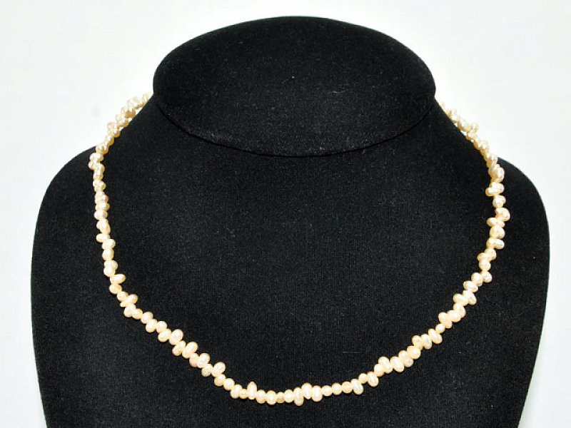Pearls zig-zag cream - Necklace 45cm