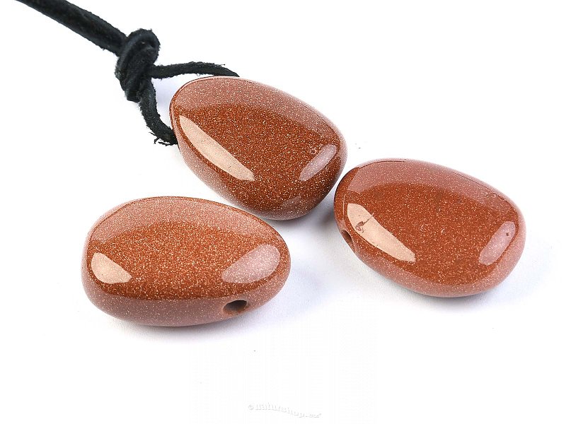 Aventurine synthetic oval pendant on leather