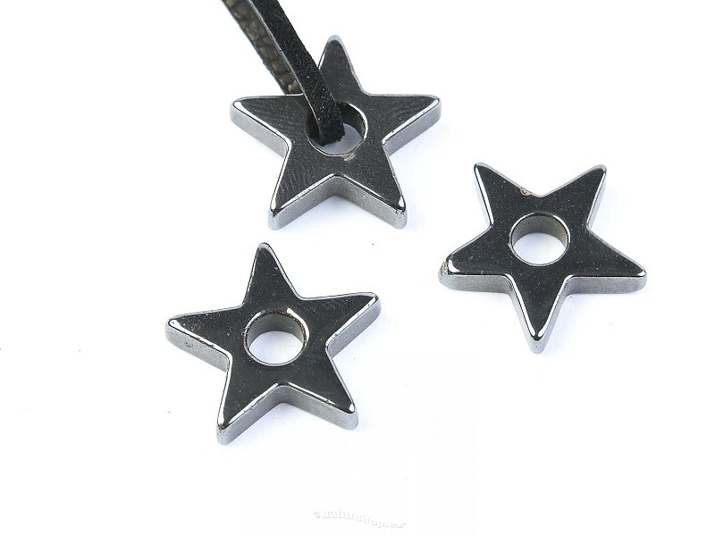 Hematite star pendant on leather