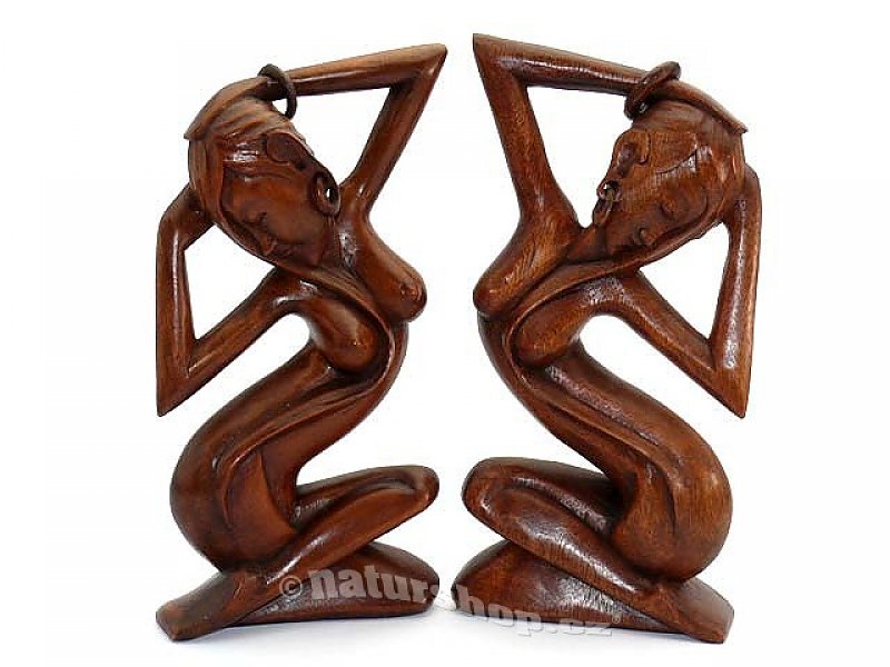 Female - wooden statue (Indonesia) 30 cm