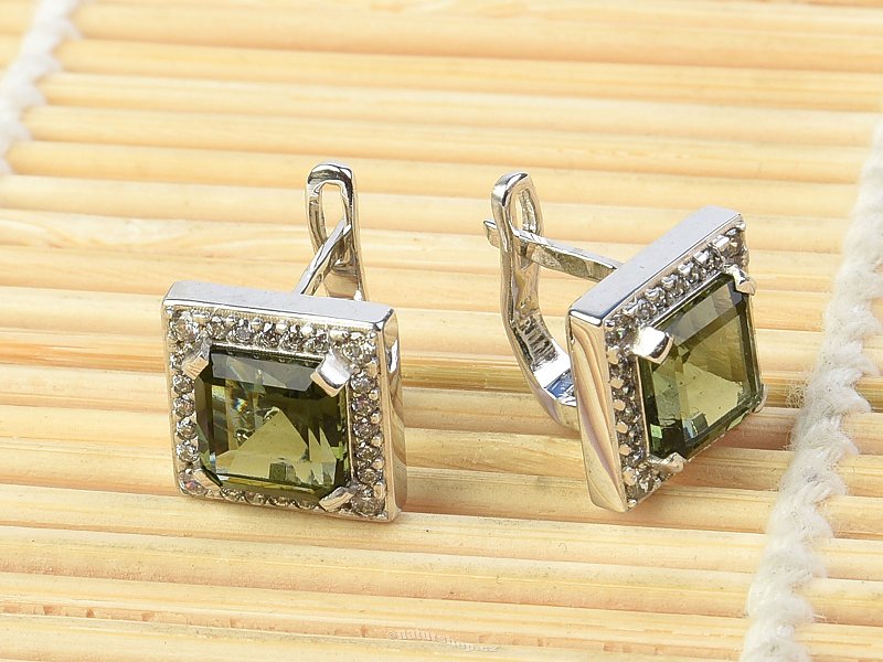 Luxury earrings with cubic zirconia stones and 8 mm Ag 925/1000