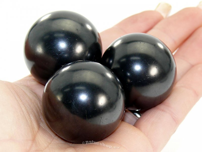 Shungites balls (Russia), about 3 cm