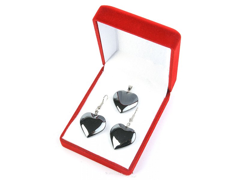 Hematite heart jewelery gift set