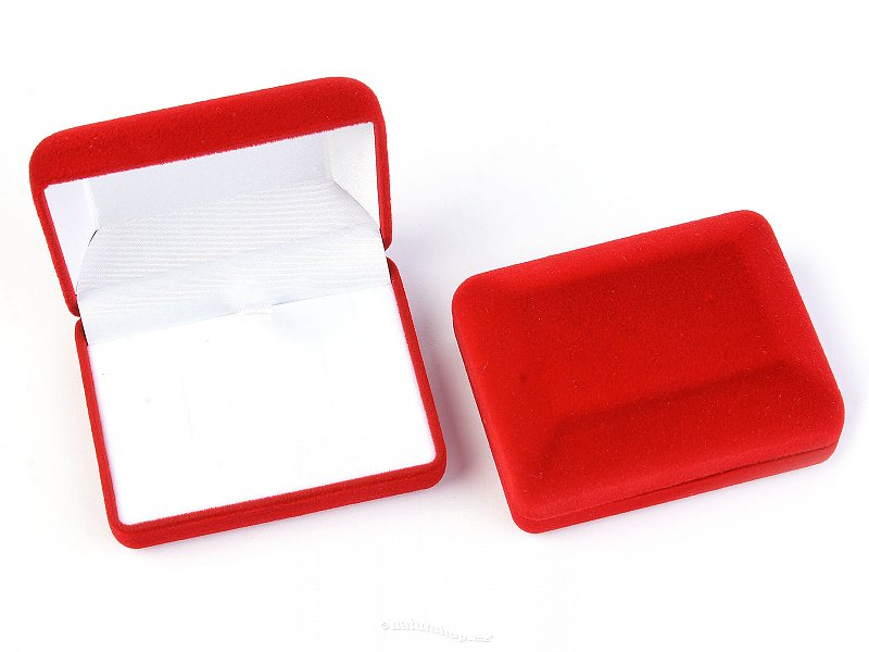 Velvet gift box red 7.5 x 6cm