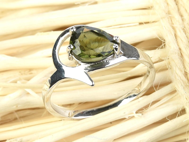 Vltavín prsten slza 8 x 6mm standard brus Ag 925/1000 + Rh