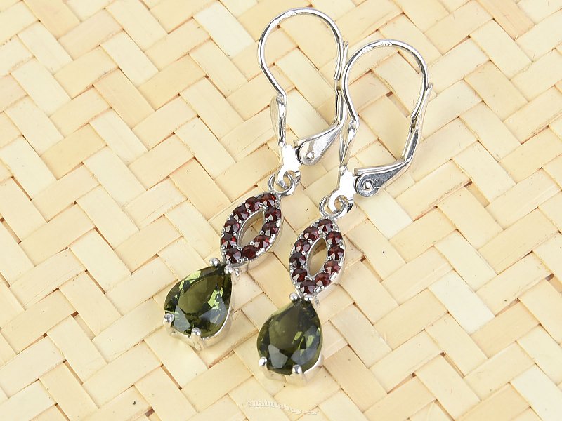 Moldavite and garnets earrings drop 8 x 6 mm standard brush Ag 925/1000 + Rh