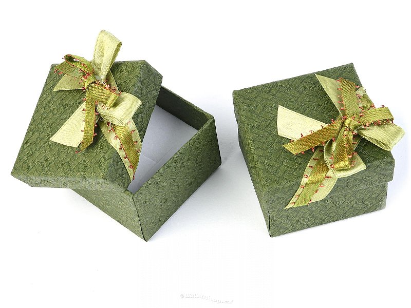 Gift box green paper with ribbon 5 x 5cm