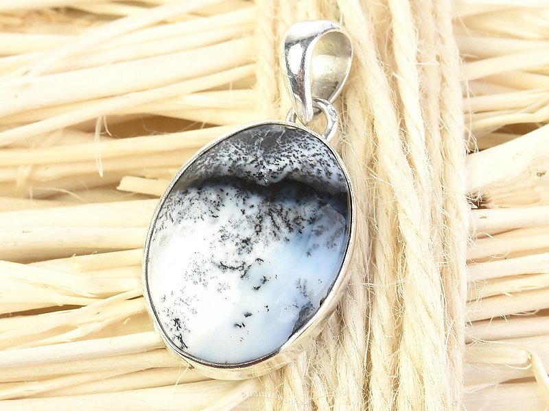 Silver pendant opal with dendrite oval Ag 925/1000 4.7g