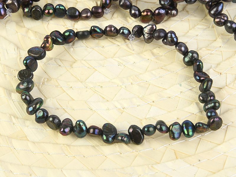 Pearls bracelet dark rainbow 7mm