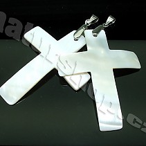 Kříž z mušlové perleti bižuterní