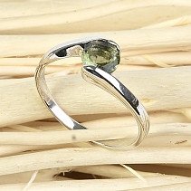 Stříbrný prsten s vltavínem 5mm Ag 925/1000 standard brus