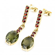 Gold earrings of moldavite and garnets 9 x 7mm  Au 585/1000 3,56g