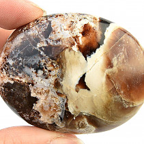 Hladký kámen tmavý opál (52g)