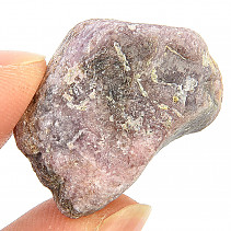 Rubín přírodní krystal 9,1g (Tanzánie)