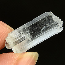 Akvamarín přírodní krystal 1,0g Pakistán
