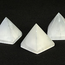 Selenite pyramid 40mm
