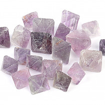 Krystal fluorit fialový oktaedr (Čína)