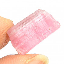 Přírodní krystal růžový turmalín 1,3g Pakistán