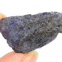 Krystal surového tanzanitu (6,78g)