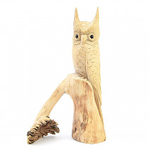 Owl on a knot light wood 21cm