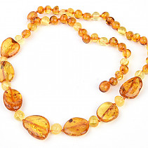 Honey amber irregular necklace (14.22g)
