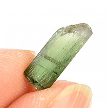 Turmalín verdelit krystal 0,39g (Pakistán)
