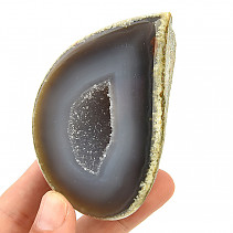 Agate geode with cavity 167g