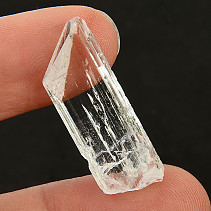 Danburit surový krystal 3,4 g