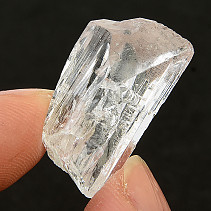 Danburit surový krystal 3,9 g