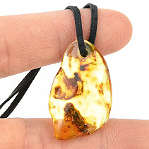 Amber pendant on leather 2.42g