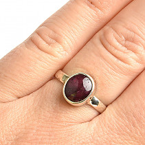 Ring star ruby oval Ag 925/1000