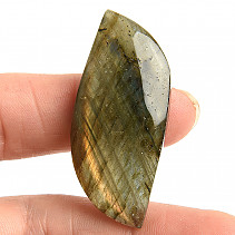 Muggle labradorite with colored reflections 10.9g