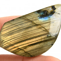 Labradorite muggle with colored reflections 14.6g