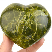 Zelený opál srdce z Madagaskaru 379g