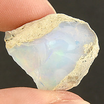 Ethiopian precious opal in rock 3.9g
