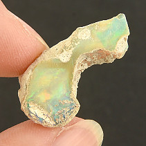 Ethiopian precious opal in rock 1.7g